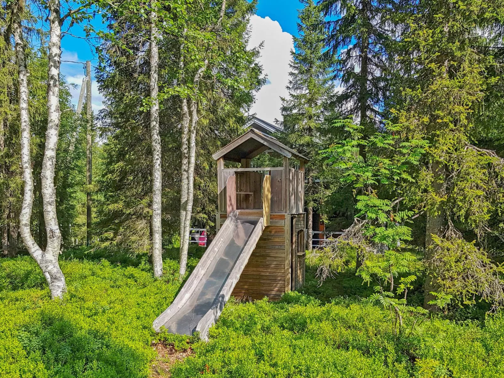 Lomamaja rukaranta 6 b-Binnen