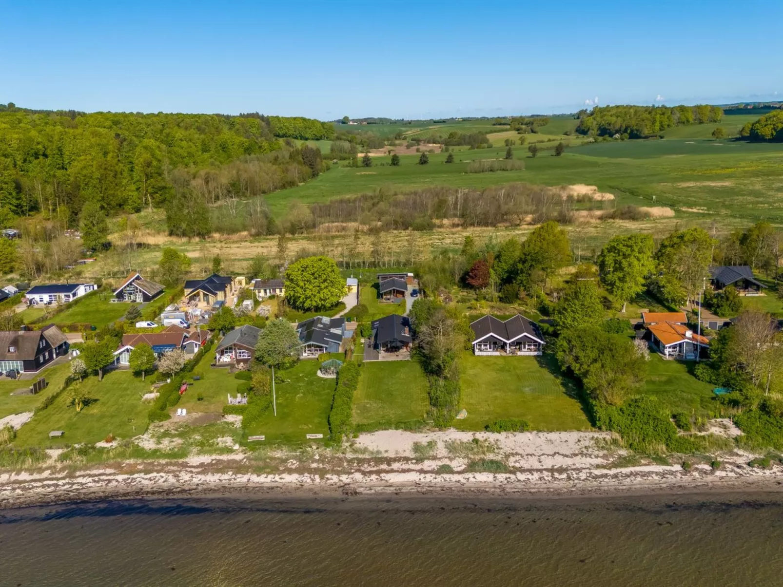 "Ørn" - 5m from the sea-Buiten