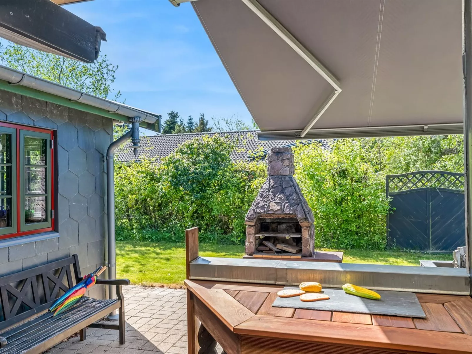 "Eljena" - 550m from the sea-Buiten