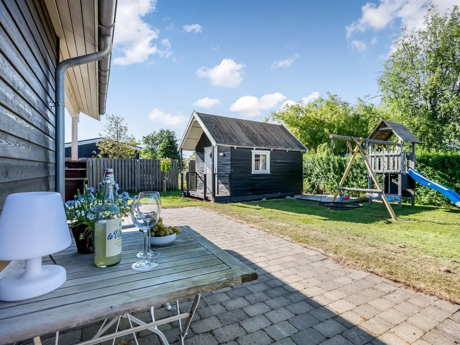 "Shania" - 300m from the sea-Buiten