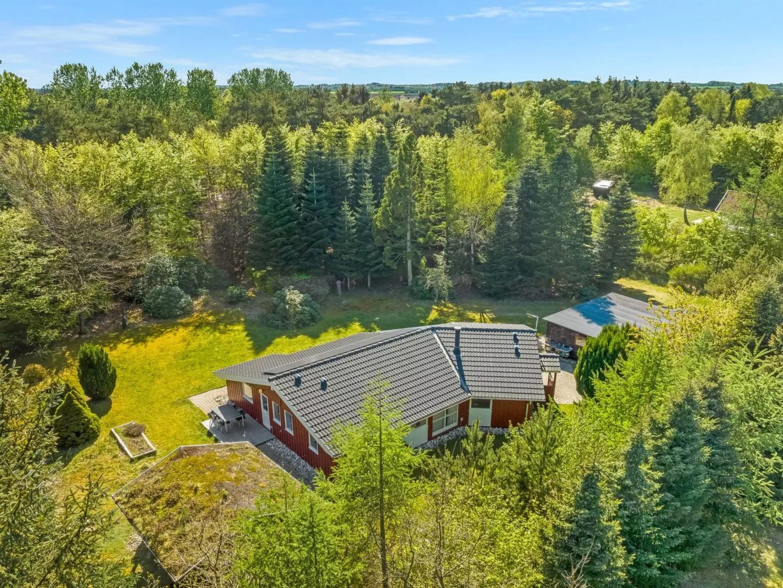 "Atti" - 500m to the fjord-Buiten