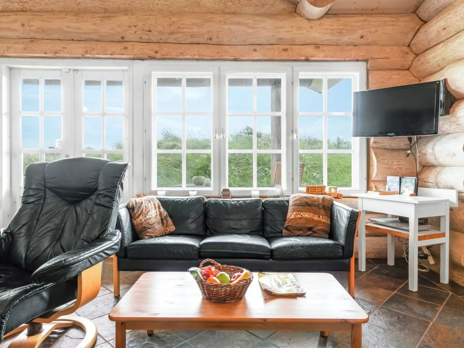 "Mojag" - 900m from the sea-Binnen