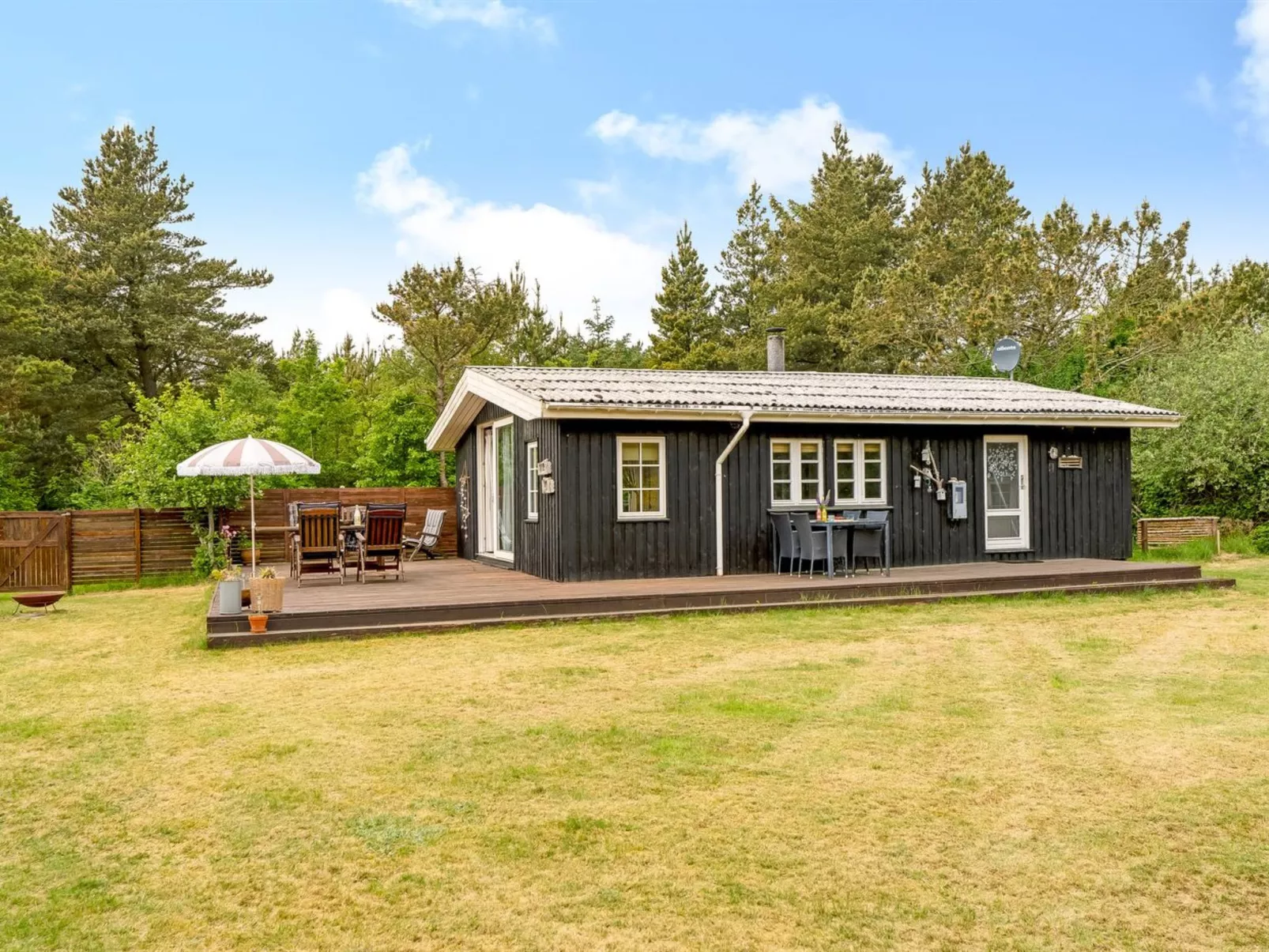 "Frederica" - 100m to the fjord-Buiten