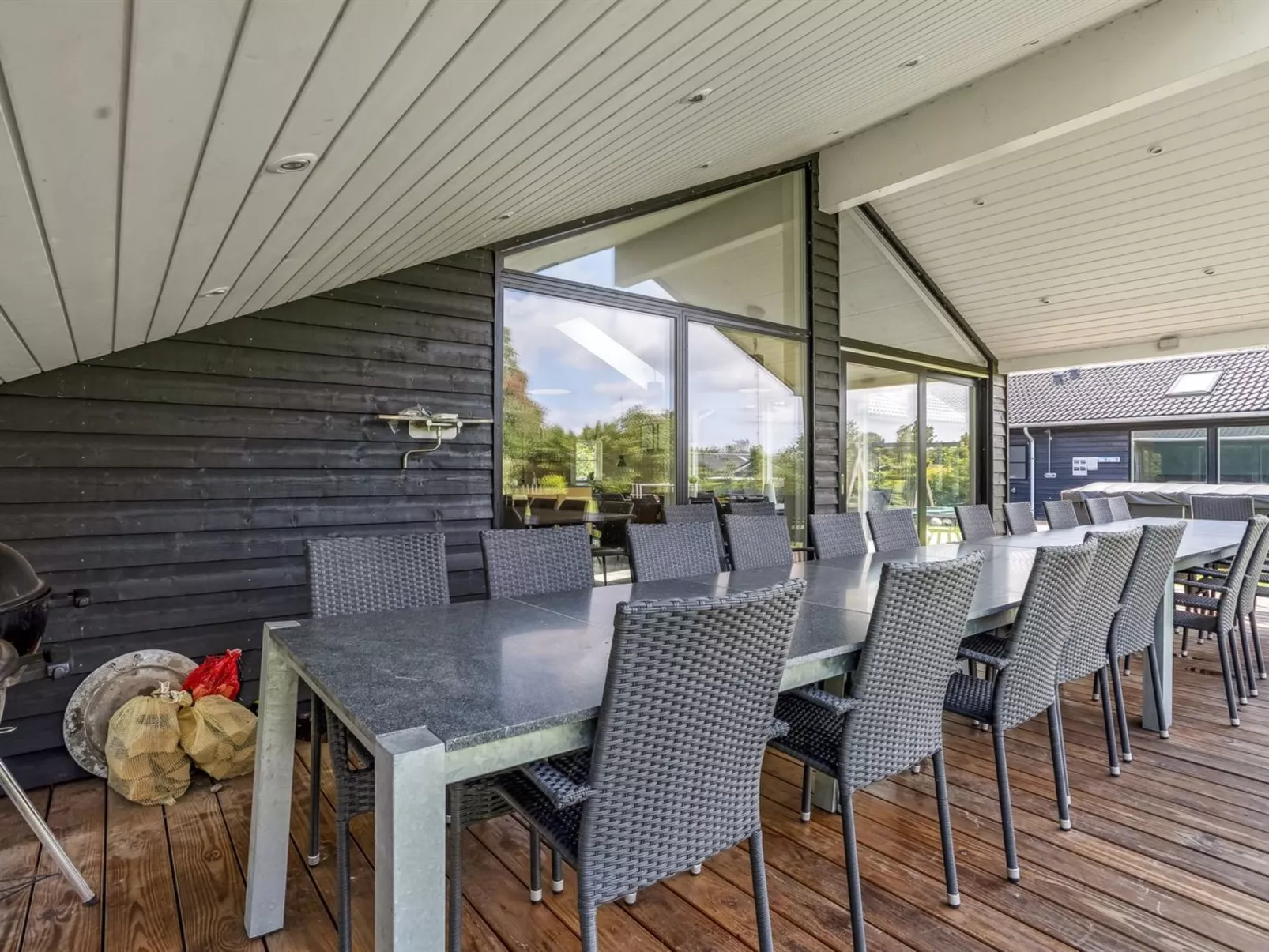 "Matild" - 400m from the sea-Buiten