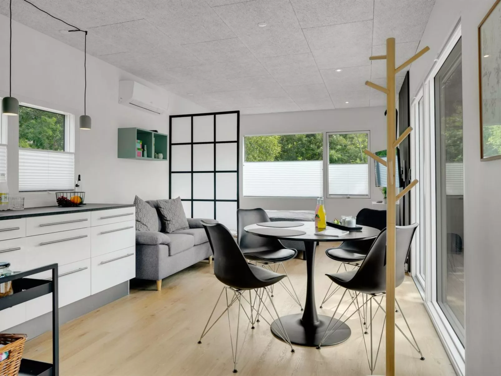 "Konrad" - 300m from the sea-Binnen