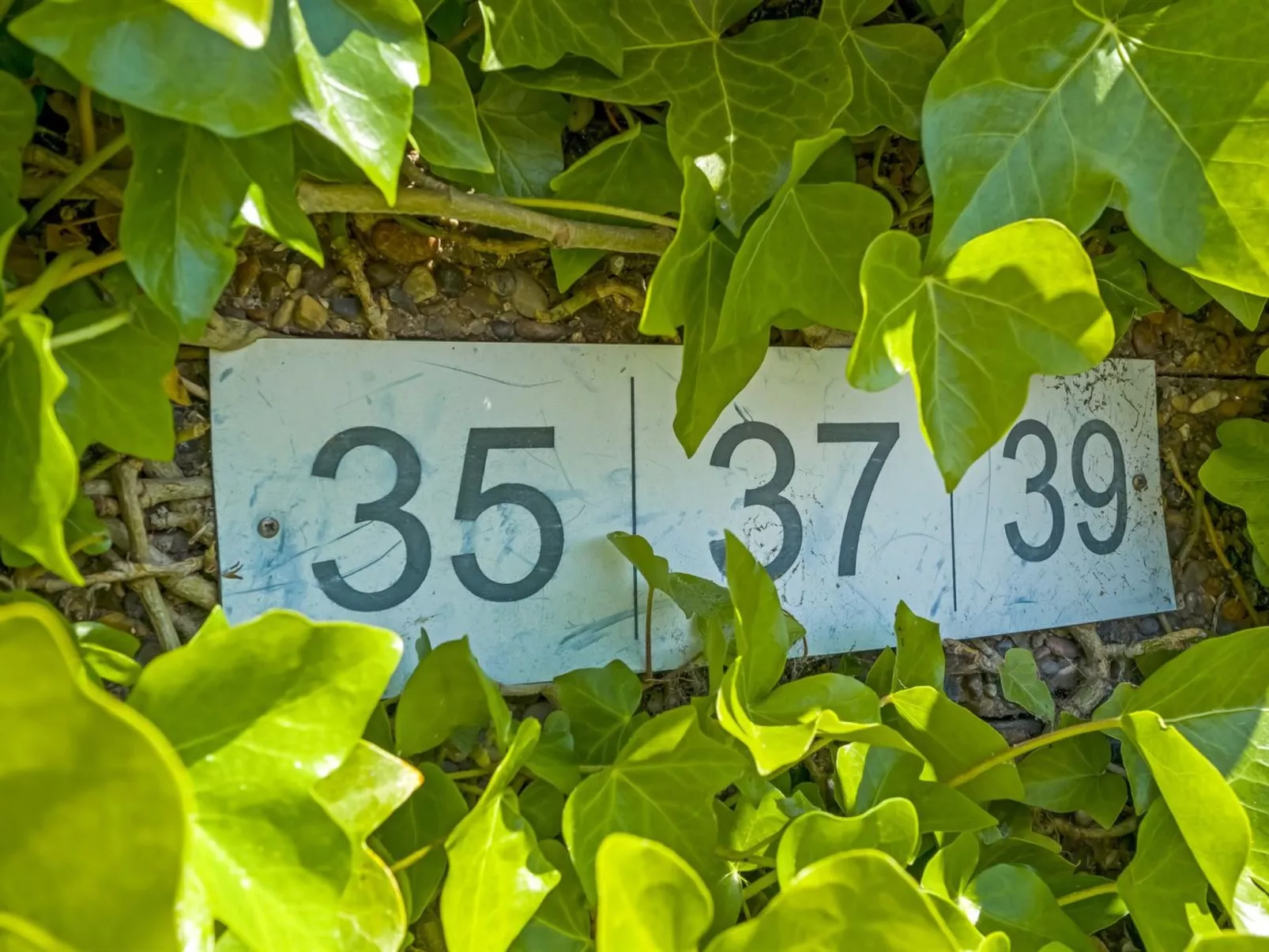 "Økil" - 2km from the sea-Buiten