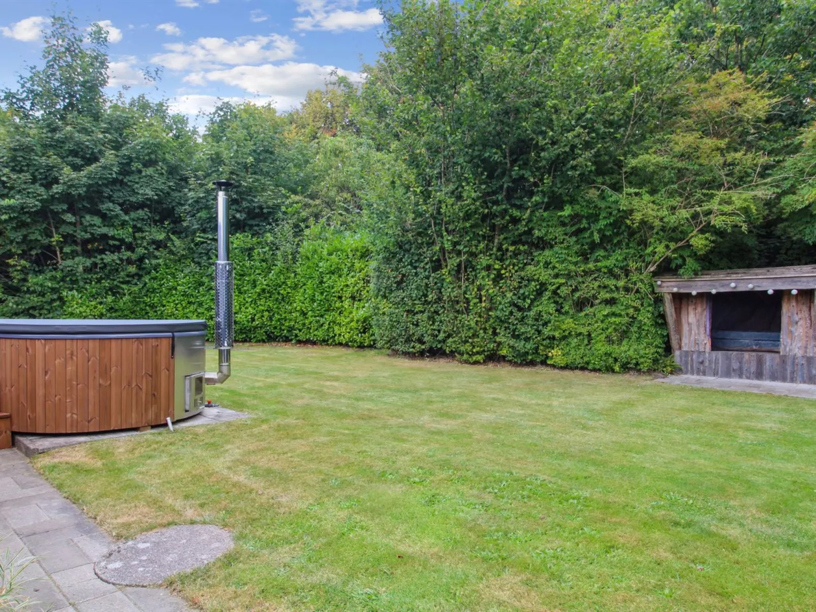 "Helke" - 30km from the sea-Buiten