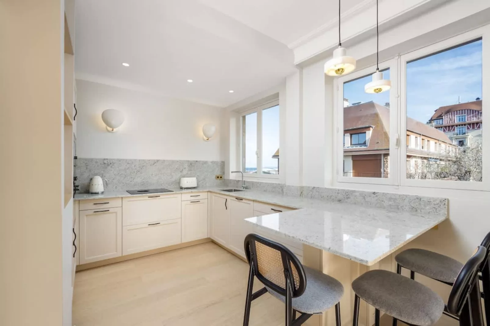 DEAUVILLE JOUFFA-Niet-getagd