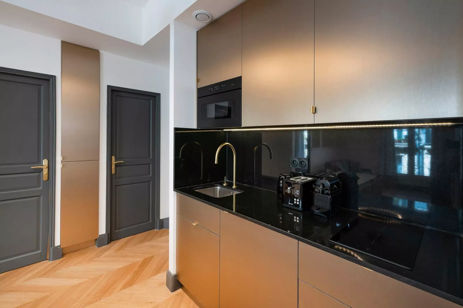 COLISEE D-Image-tags.