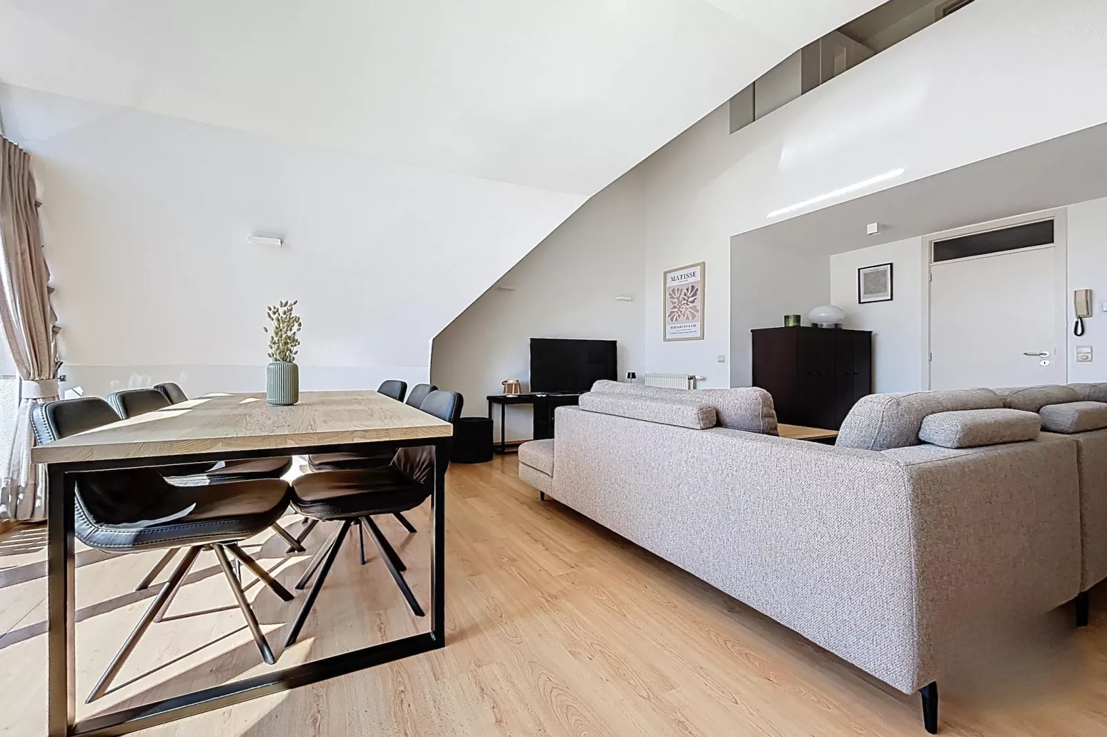 The Star 61-Woonkamer