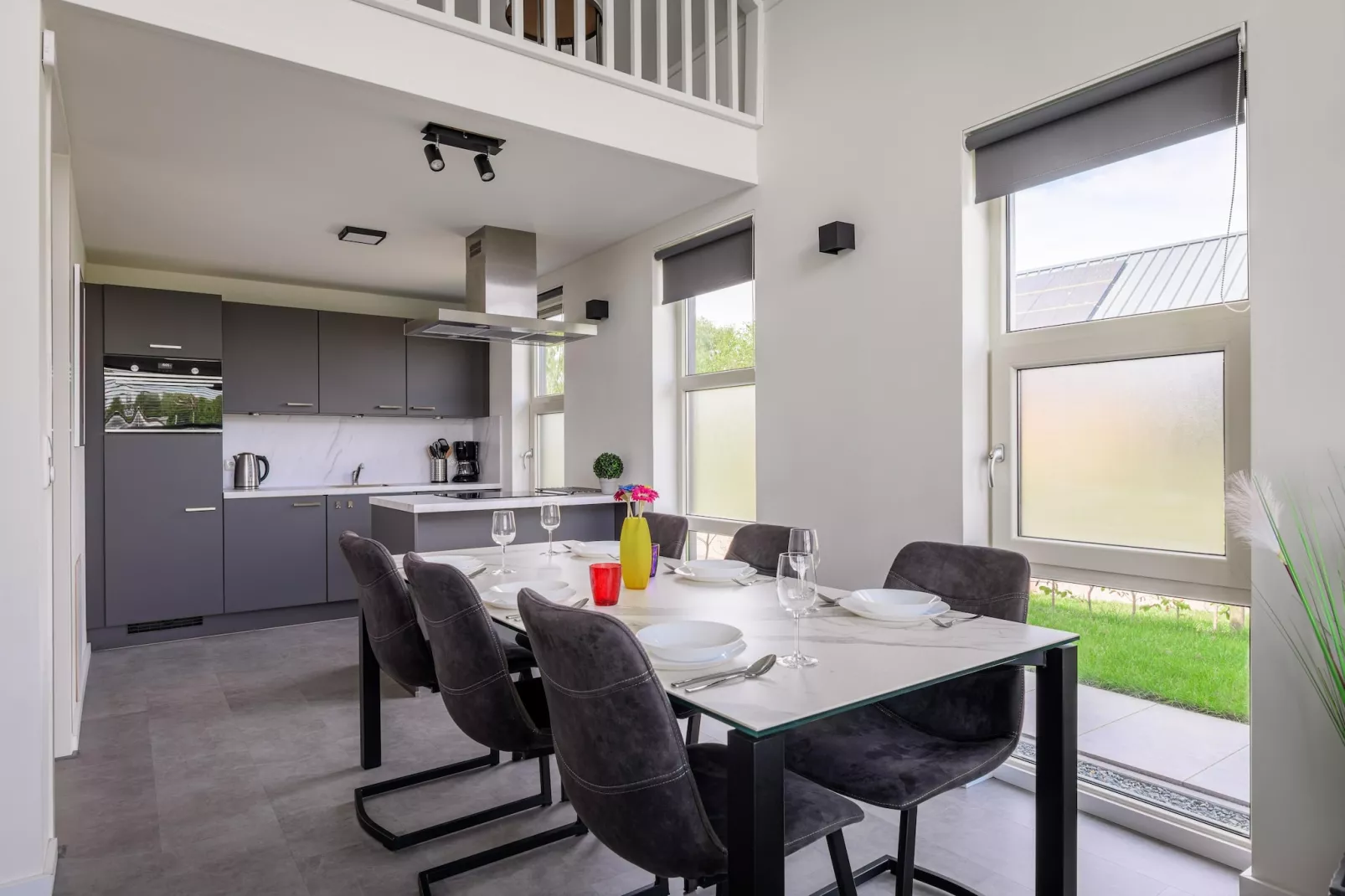 Villapark Akenveen 7-Eetkamer