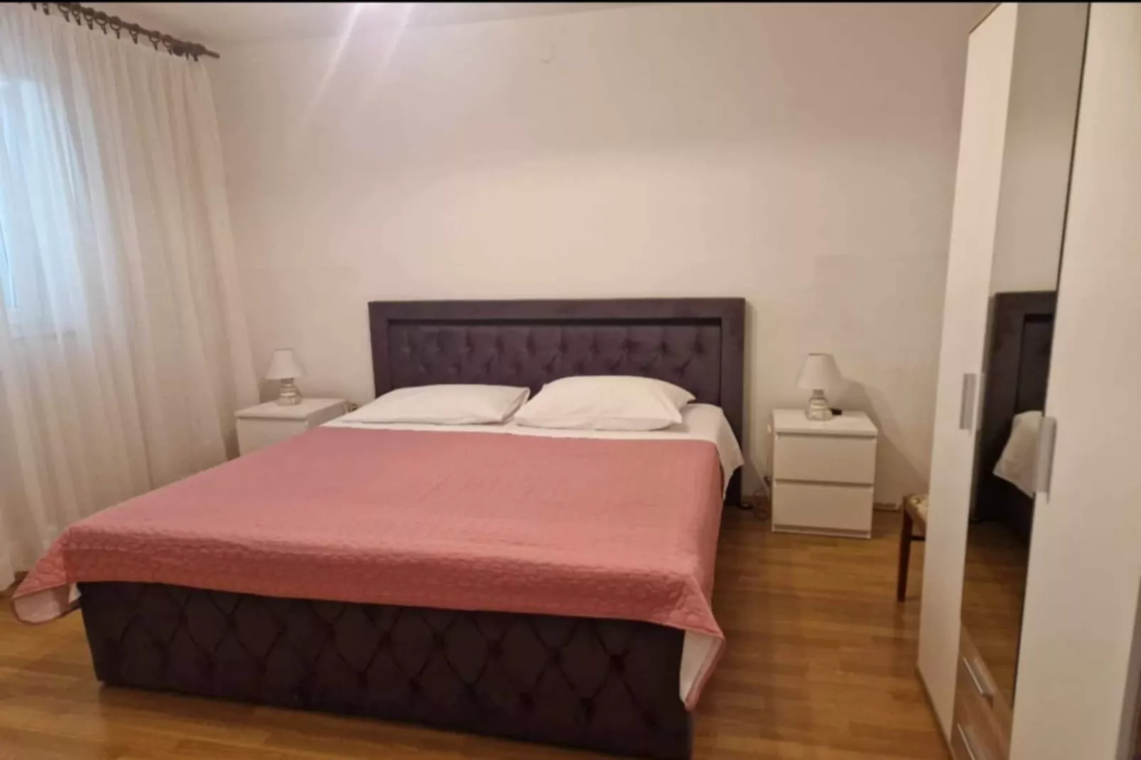 Two-bedroom Apartment With Sea View A1-Slaapkamer