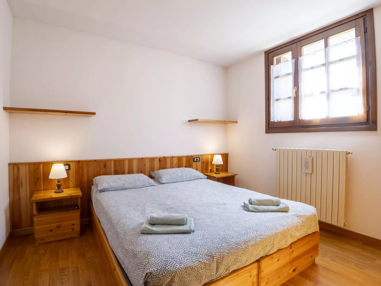 Monte Confinale Garden View-Binnen