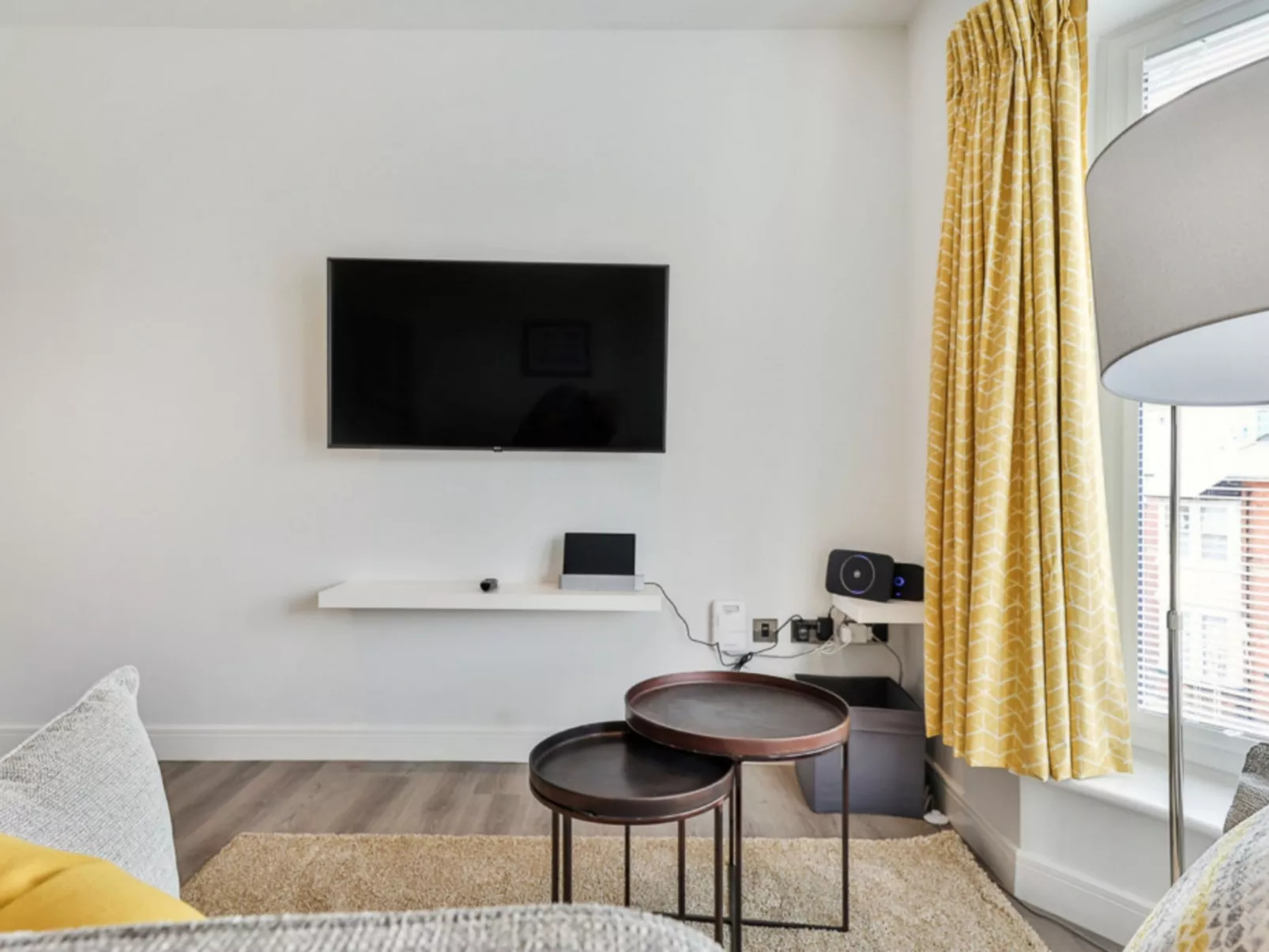 Belle House, Apt 5-Binnen