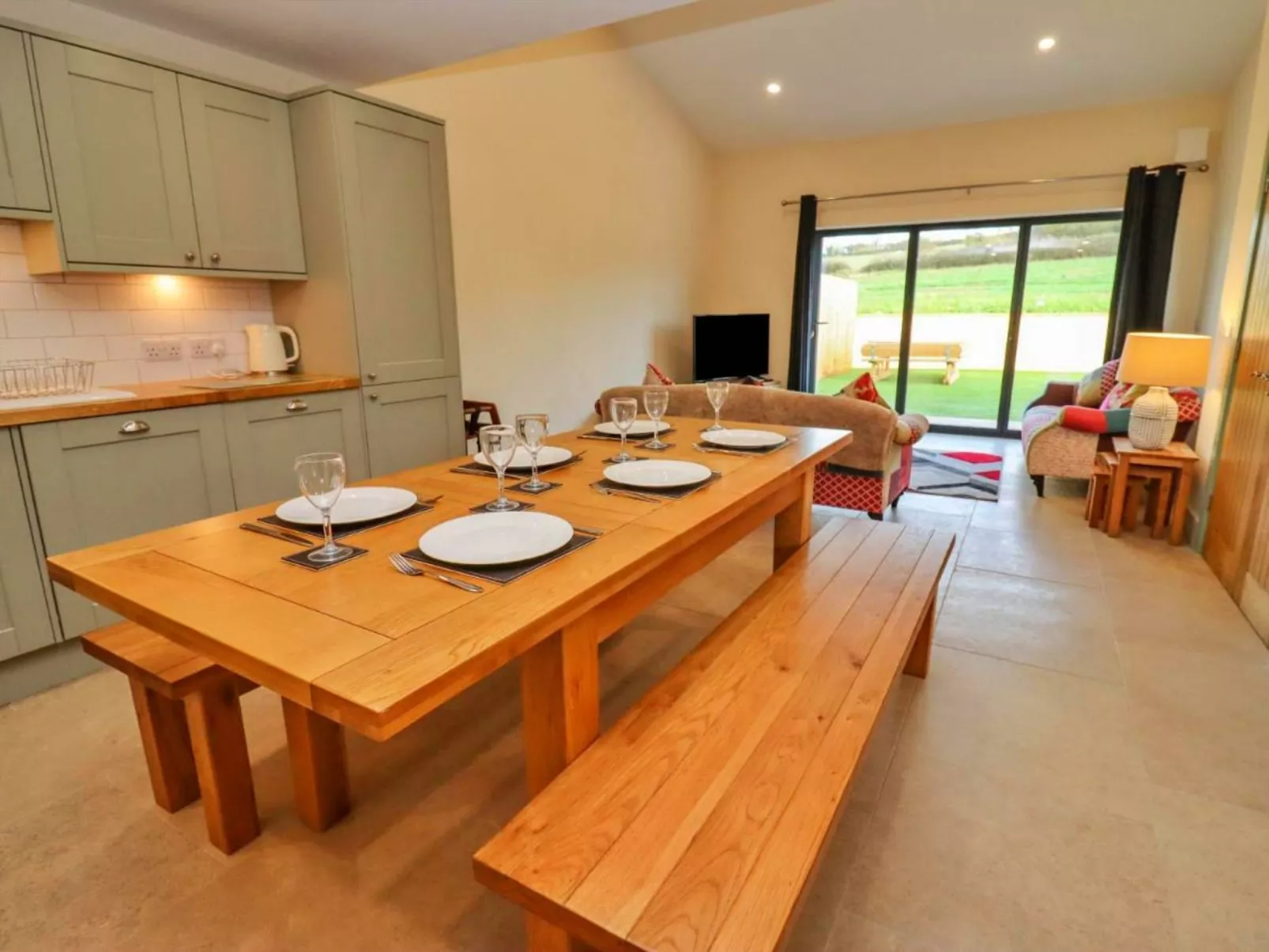 Little Rissington - Barn Two-Binnen