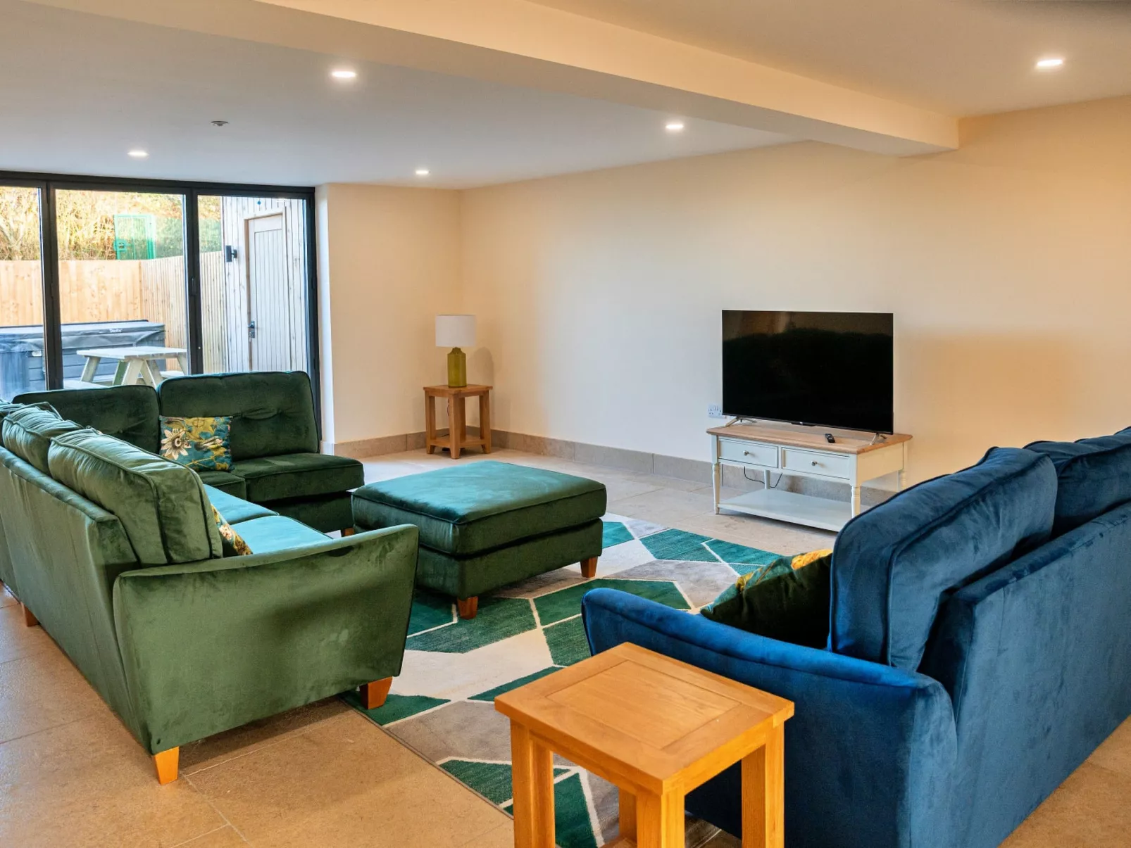 Little Rissington - Barn Five-Binnen