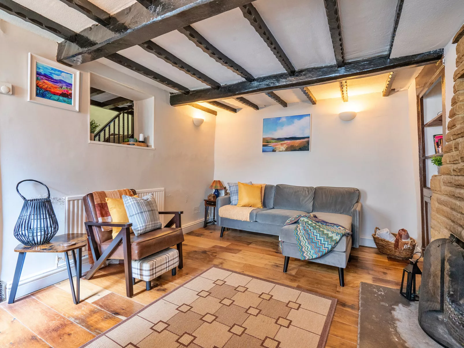 Westcote Cottage-Binnen