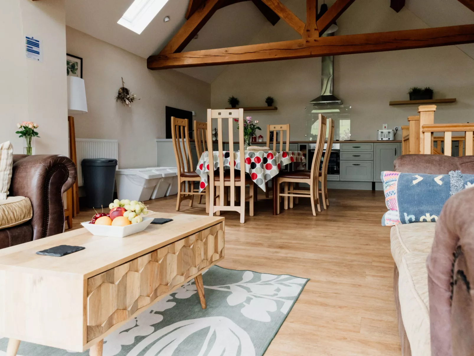 The Welsh Barn-Binnen