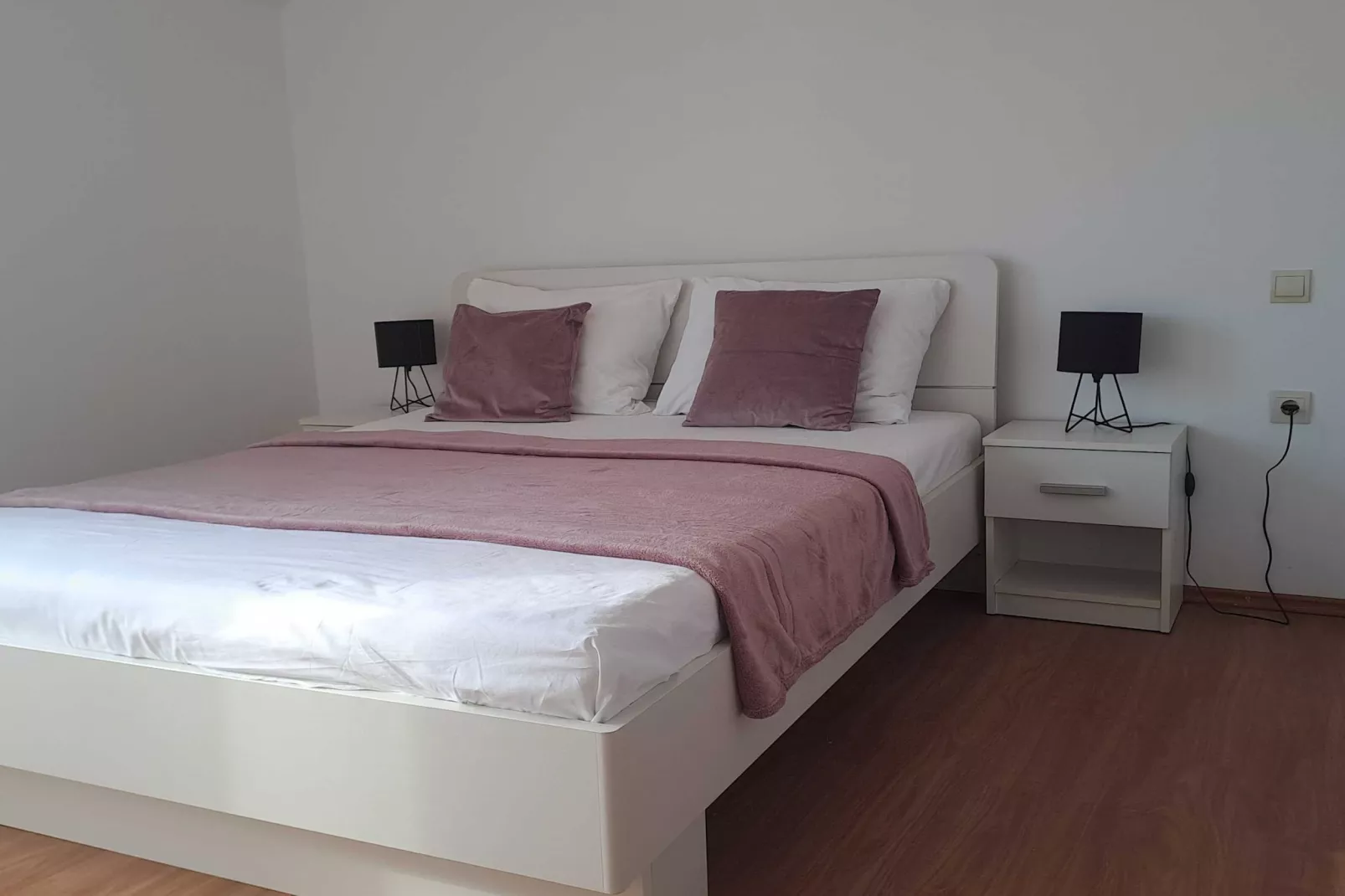 Apartment Gabrijela - One Bedroom Apartment with Sea View