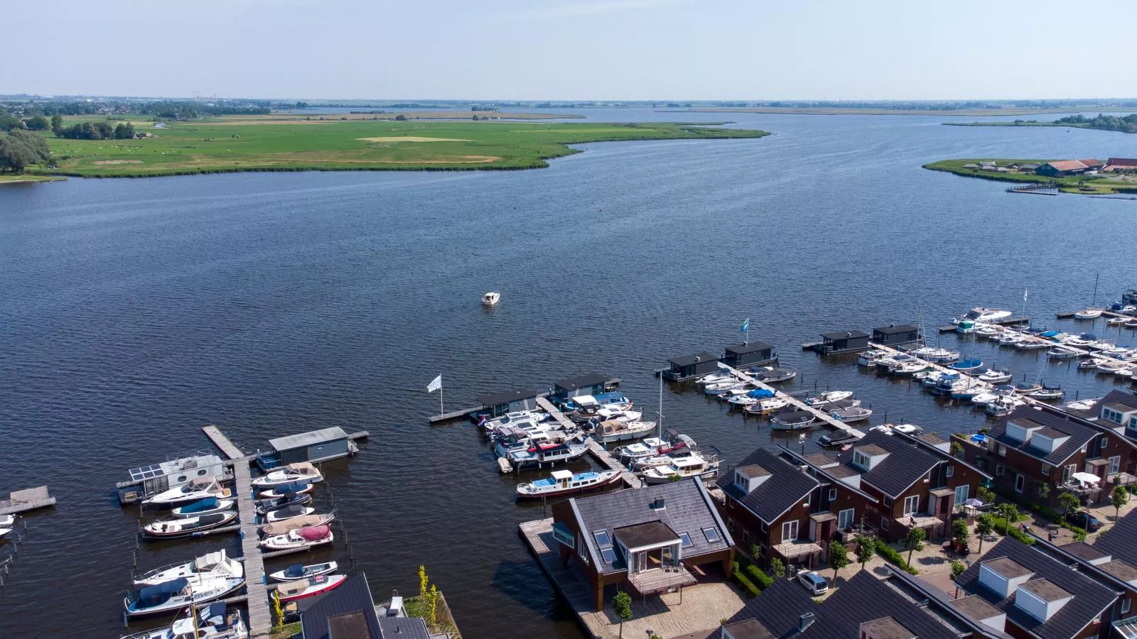 Penthouse-Buitenkant zomer