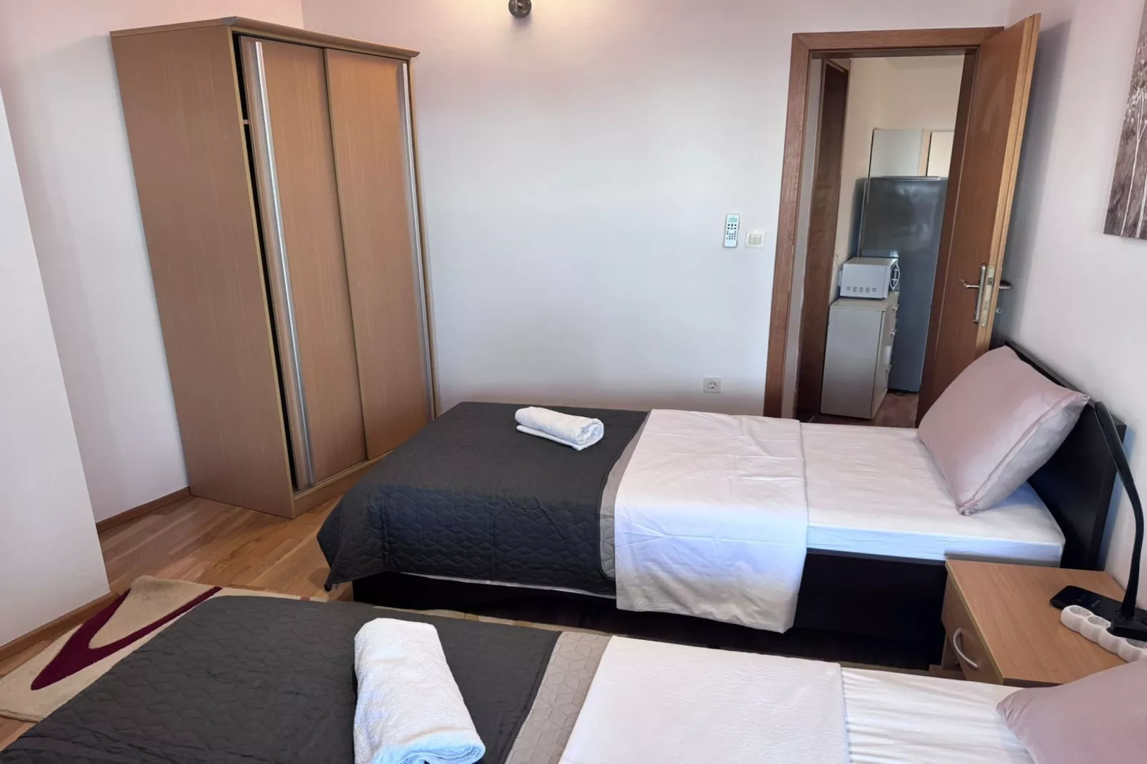 Apartment Centar - Three Bedroom Apartment-Slaapkamer