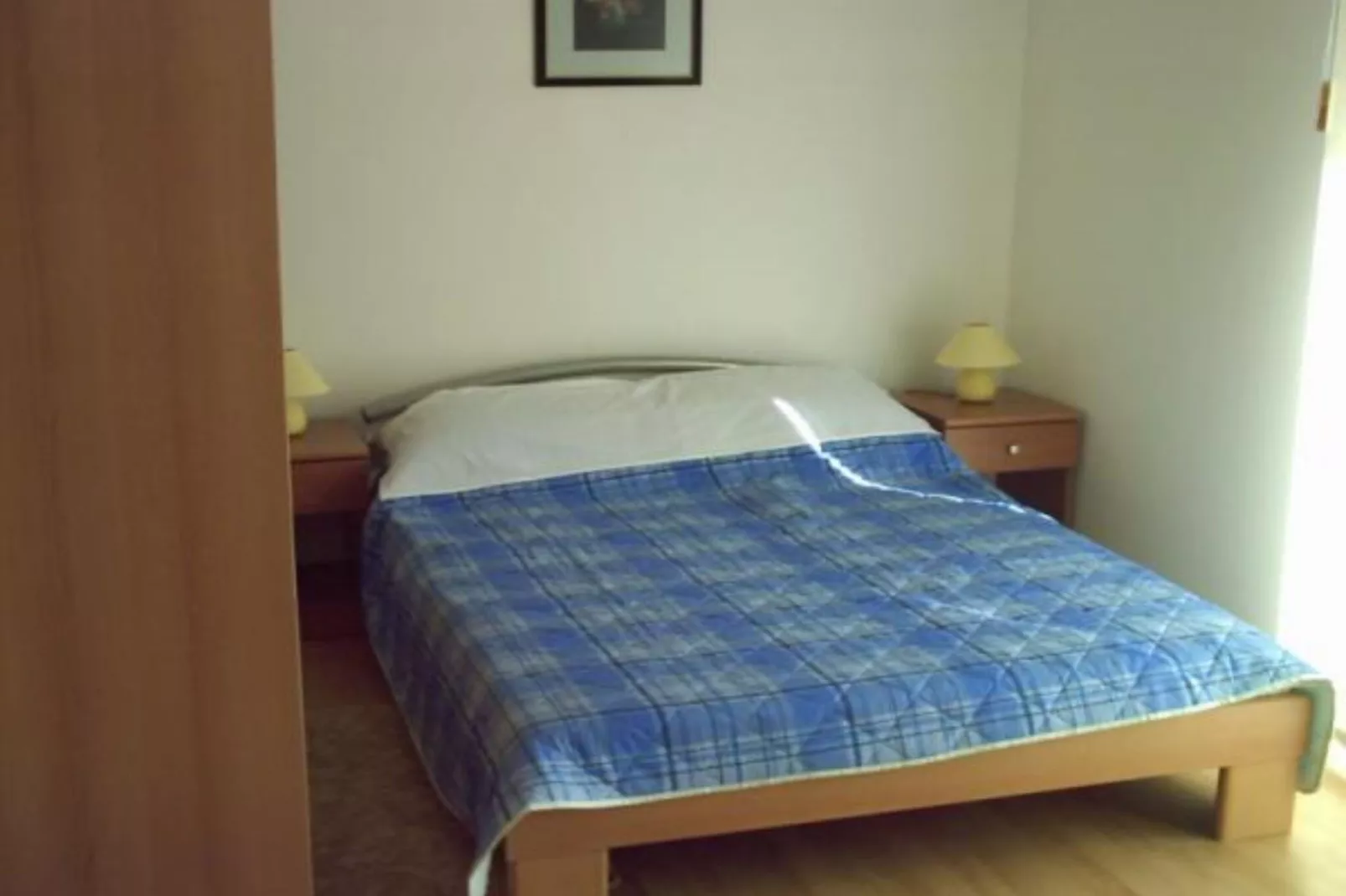 Apartments Degi - One Bedroom Apartment (BIG - yard)