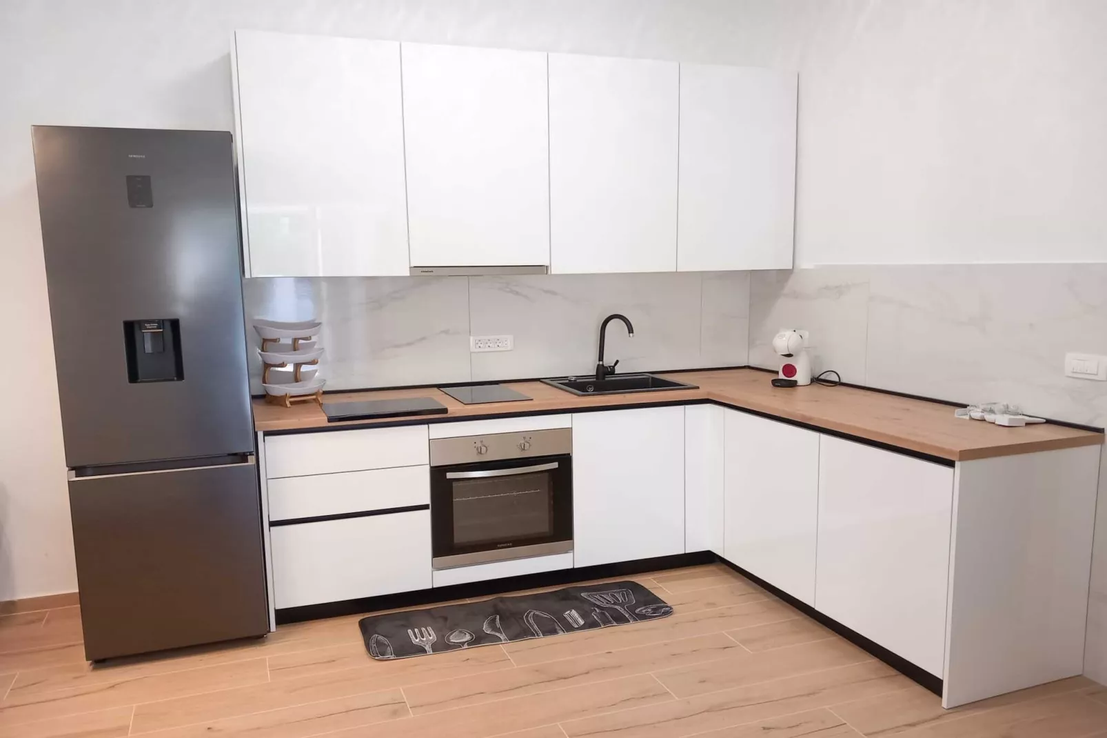 Apartments Kalajzic- Two Bedroom Apartment with Terrace(A1) (ST)-Keuken