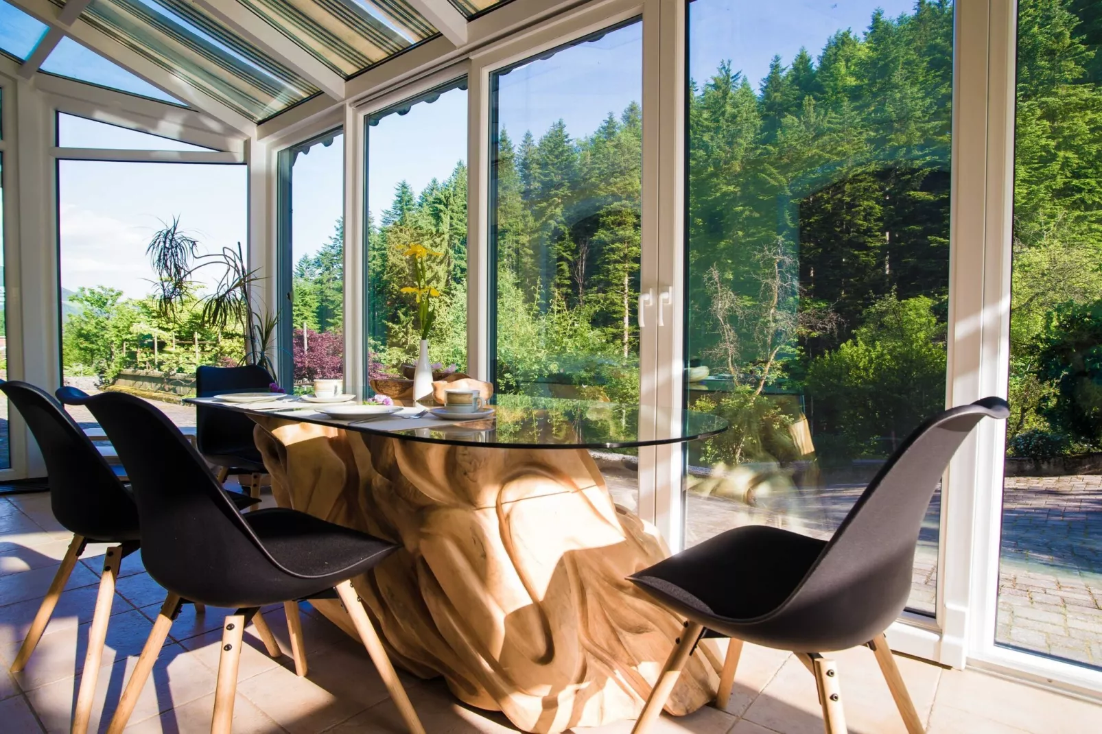 Rustic Authentic Holiday Home with Terrace and Wood Stove - Three Bedroom Holiday Home with Terrace-Eetkamer