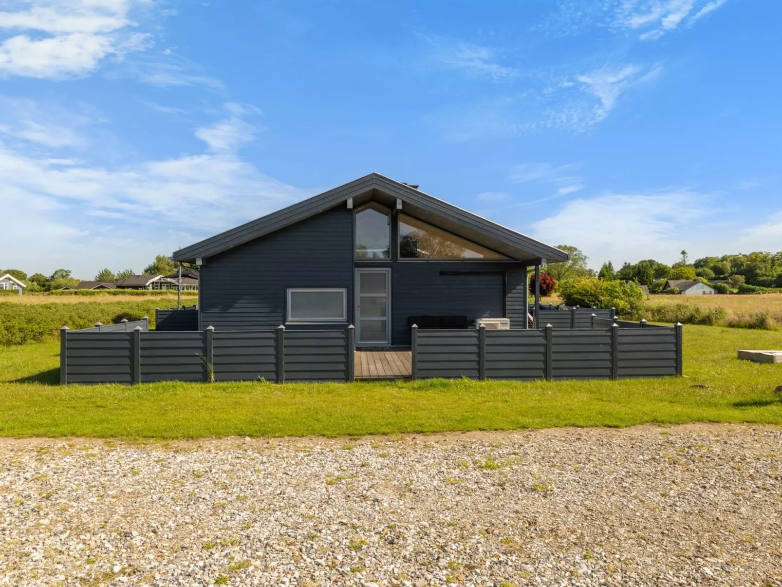 "Konsta" - 300m from the sea-Buiten