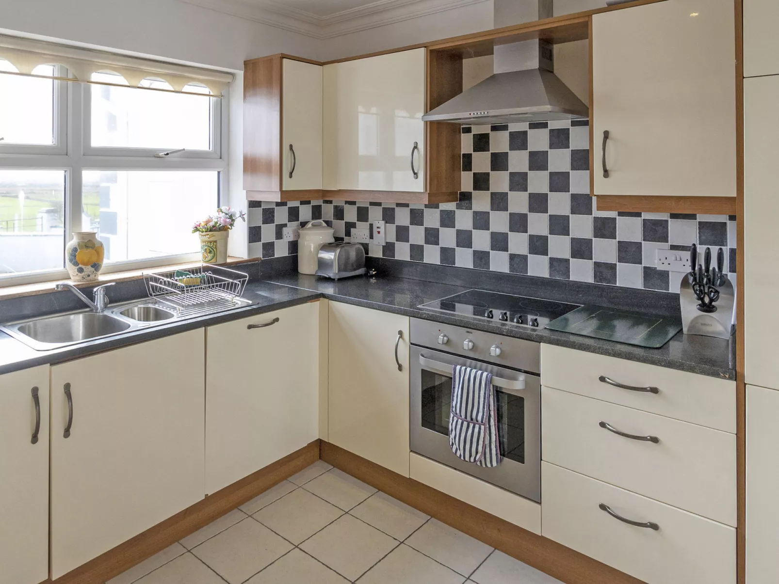 Matthews Cottage Doonbeg-Binnen