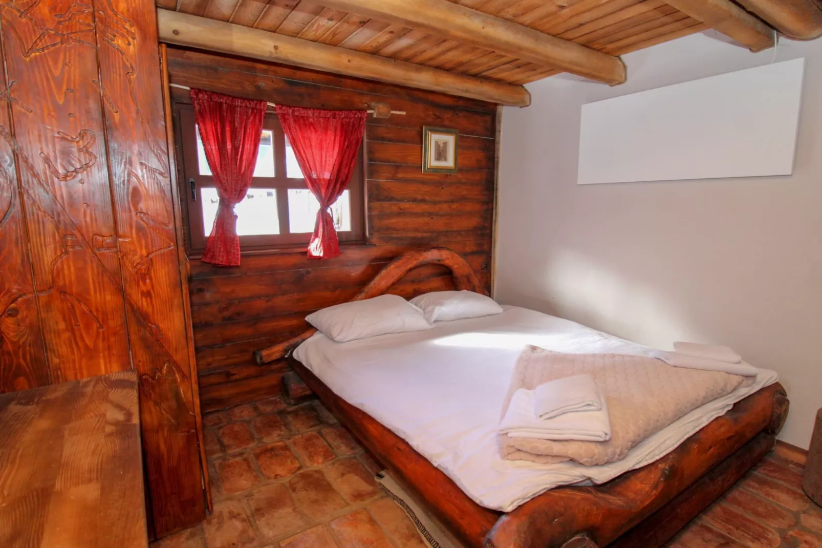 Ethno Village Dolina Mira - Two Bedroom Holiday Home (Trebević)-Slaapkamer