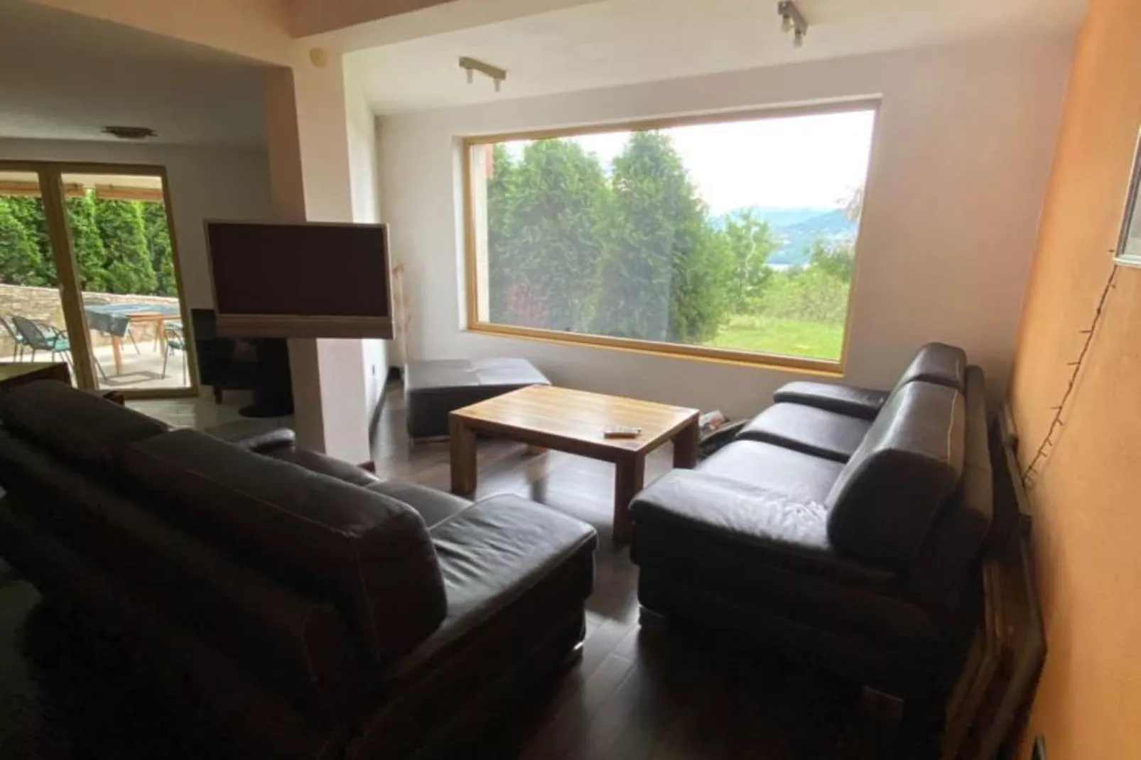 Villa Sarajevo Hills - Five Bedroom Villa with Terrace and Garden-Woonkamer