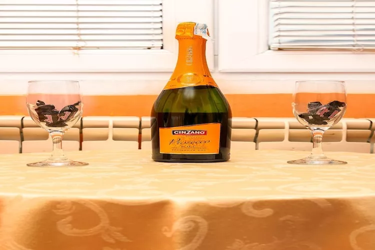 Perfect Budva Stay Near the Sea & Aqua Park - One Bedroom Apartment 3\/1-Slaapkamer