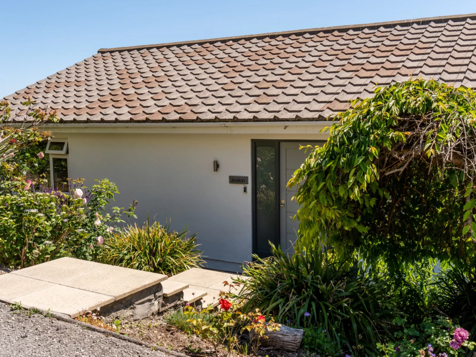 Avalon Sea Views-Buiten