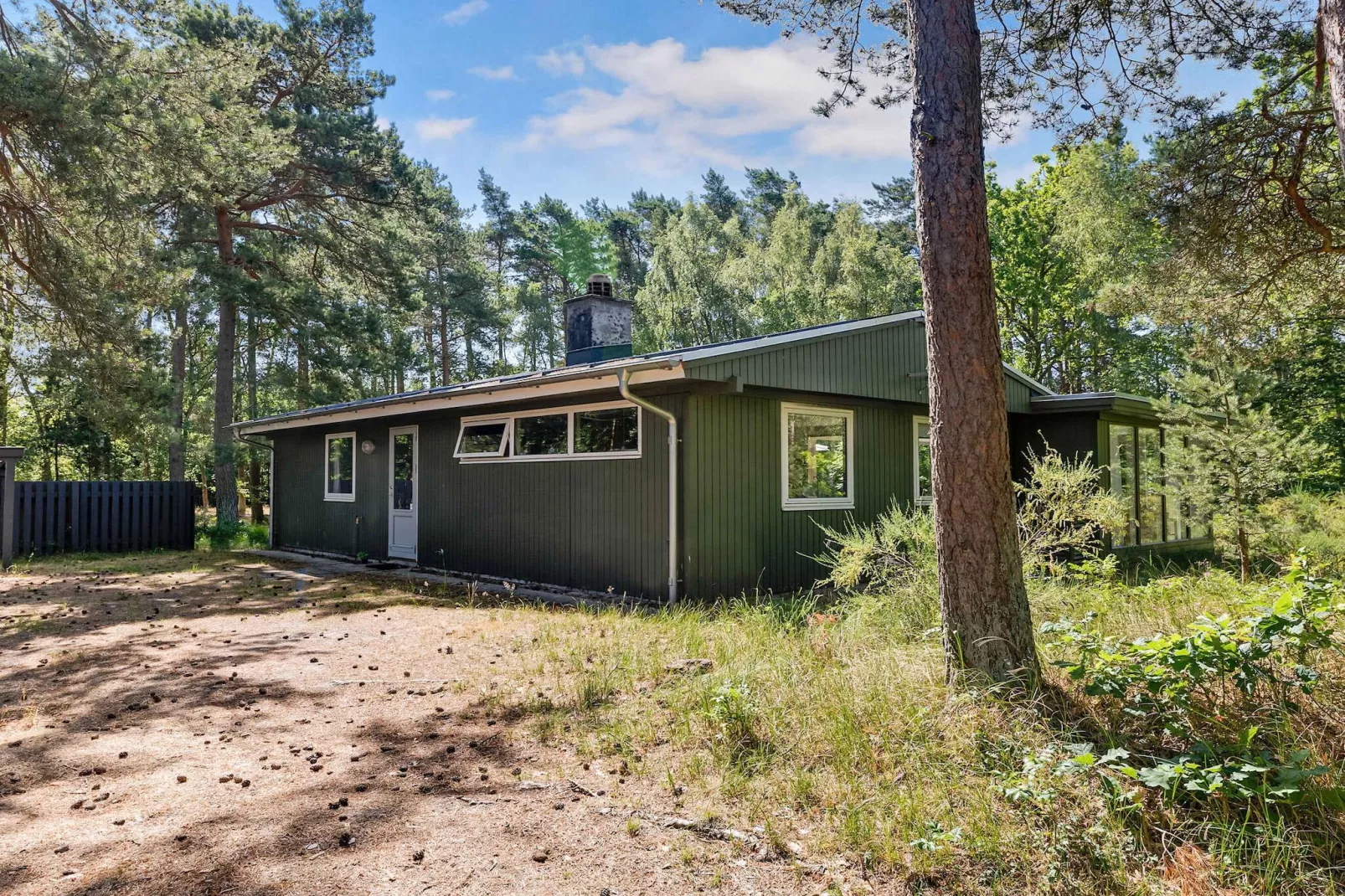 5 sterren vakantie huis in Aakirkeby-Buitenlucht