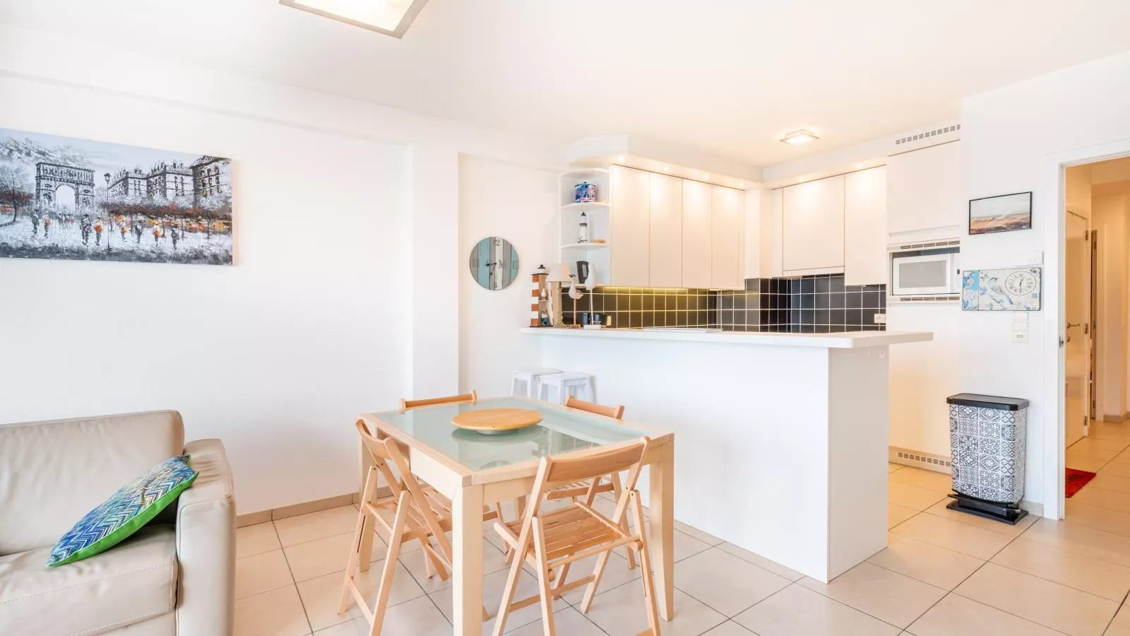 Les Petrels zesde-Eetkamer