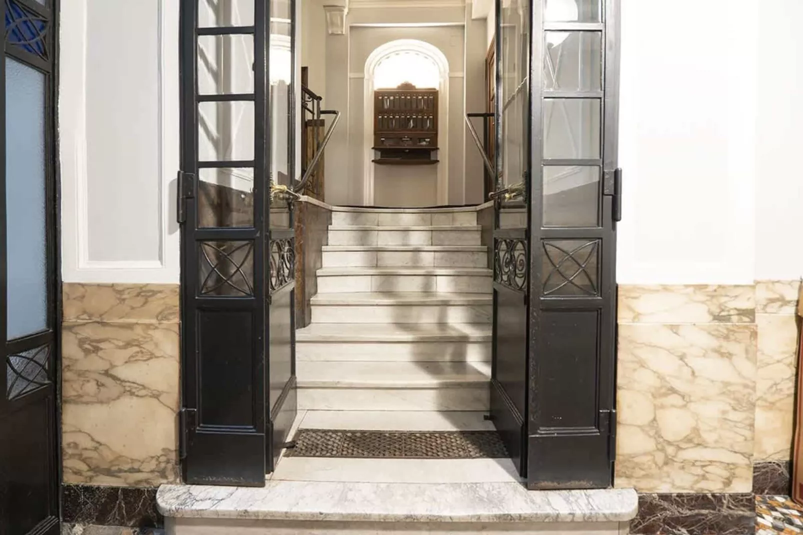 MI MOROSINI 31-Hal-ontvangst