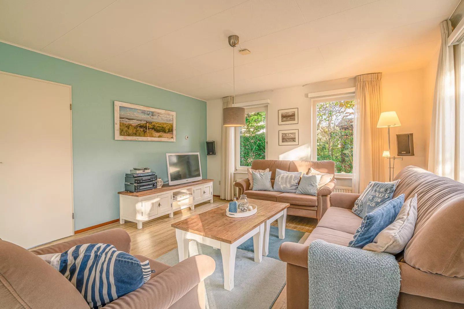 Kamperfoelie 65-Woonkamer