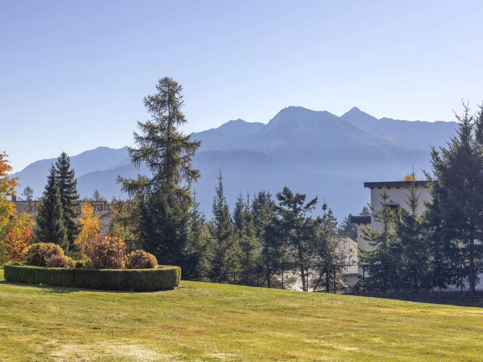 Les Pierres C 3-Buiten