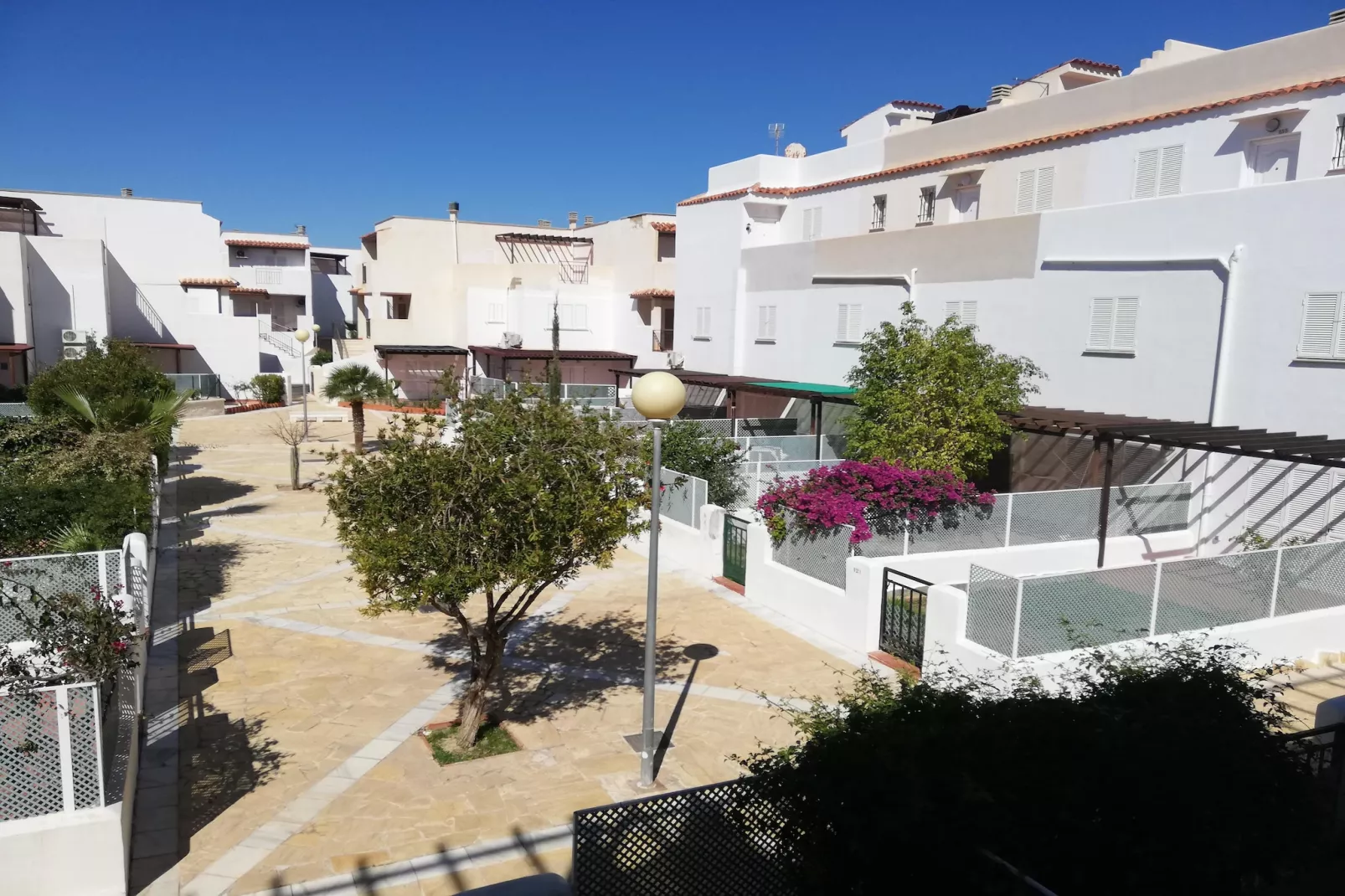 CT 369 AL - Faro's Apartmento Naturista - Primera Linea Vera Playa-Buitenkant zomer