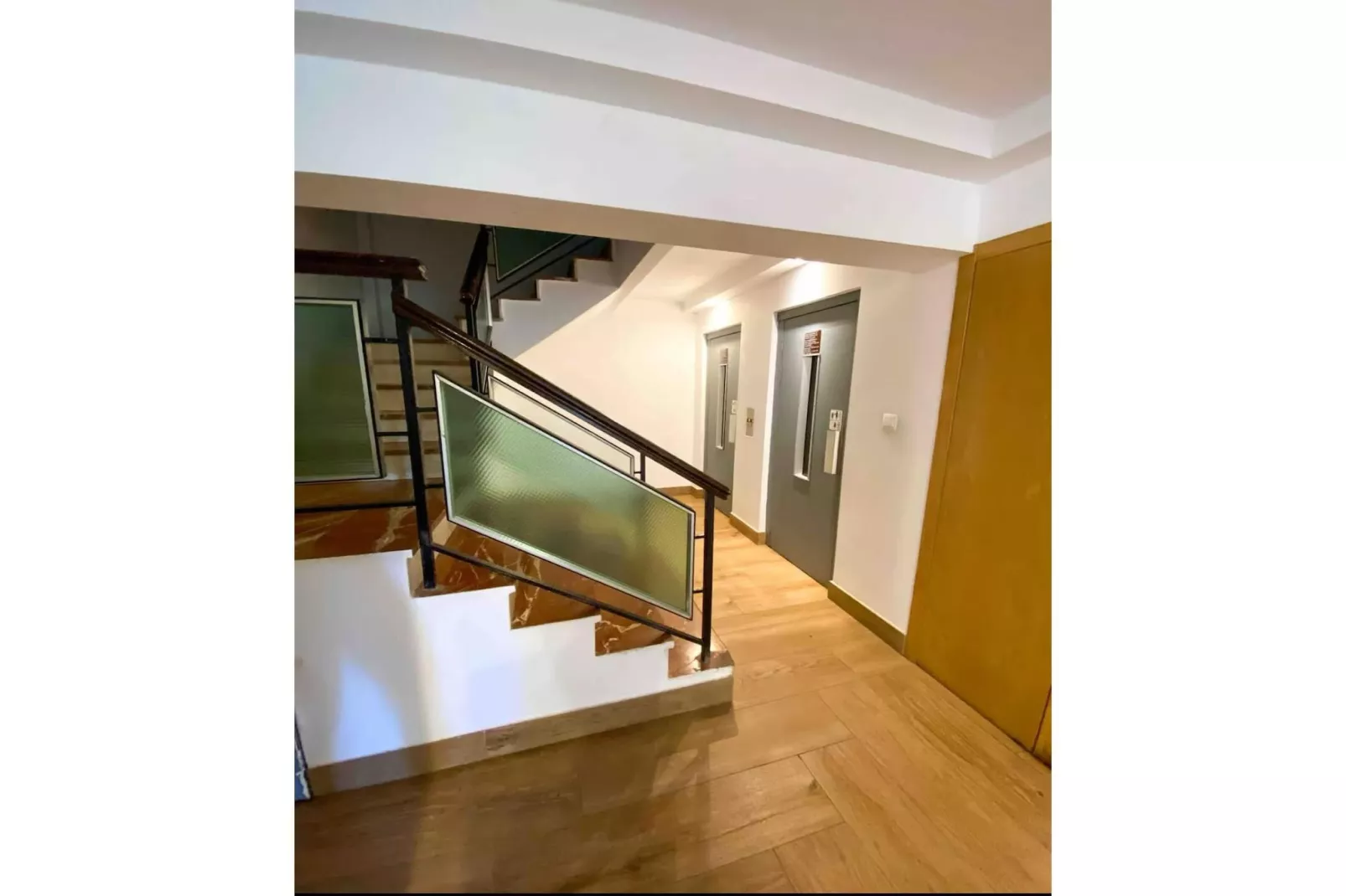 CT 397 - Faro's Beach Studio - Mijas Costa-Overloop