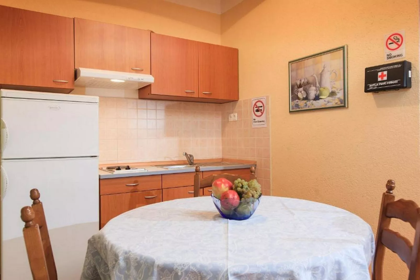 Summerheaven Apartments - Standard Studio Apartment with Balcony and Sea View A1-Keuken