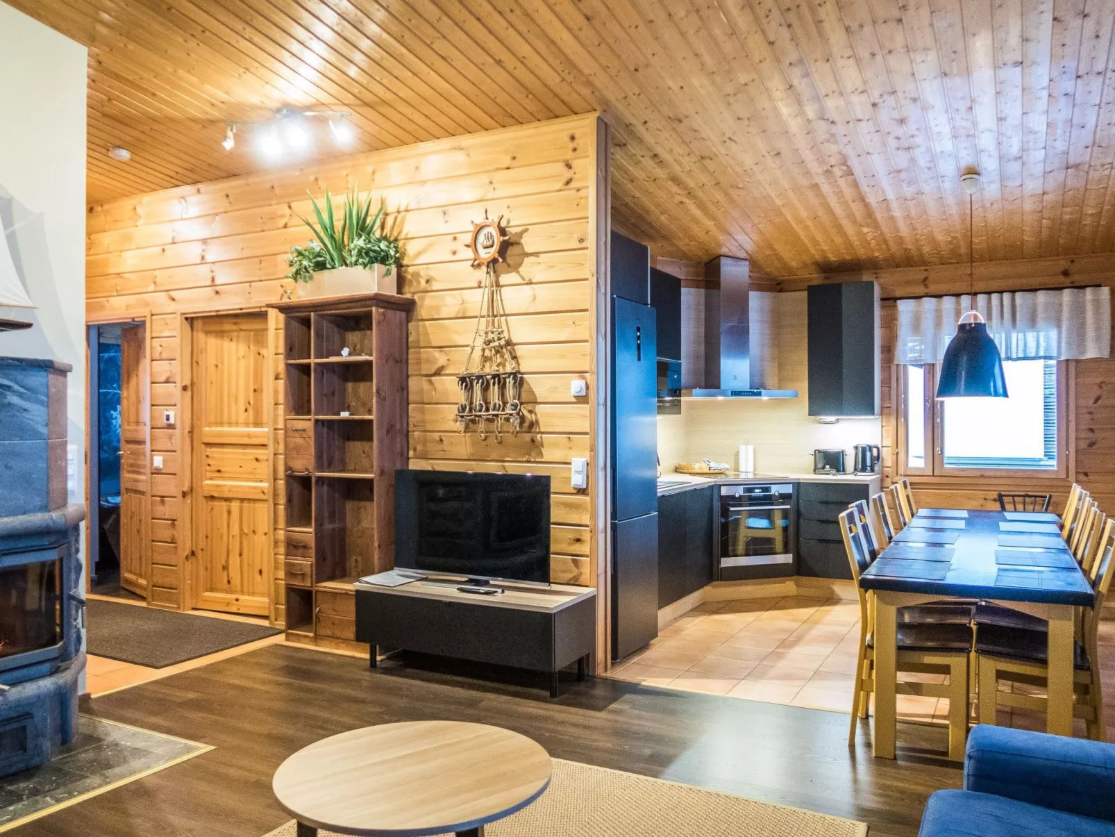 Vuokatti villas karhu-Binnen