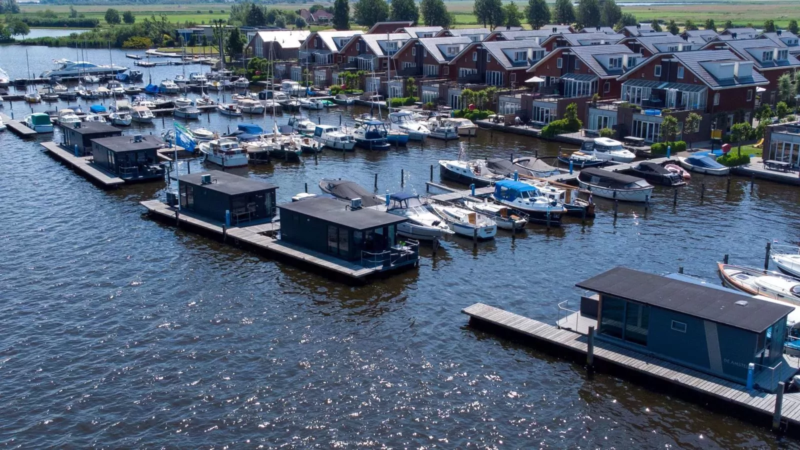 Tiny houseboat Uitgeest I-Gebieden zomer 1km