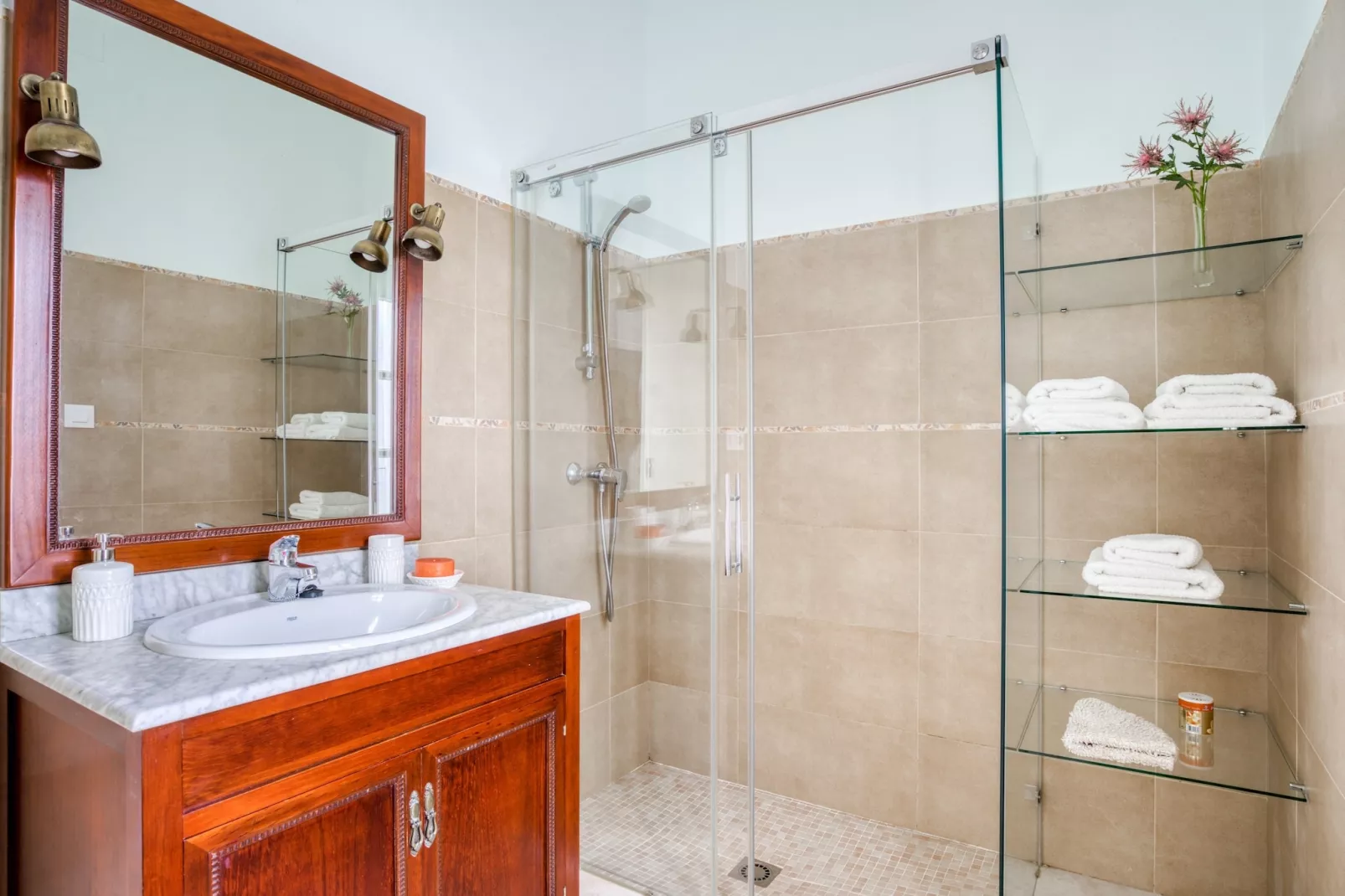 Casa De Huéspedes La Huerta-Badkamer