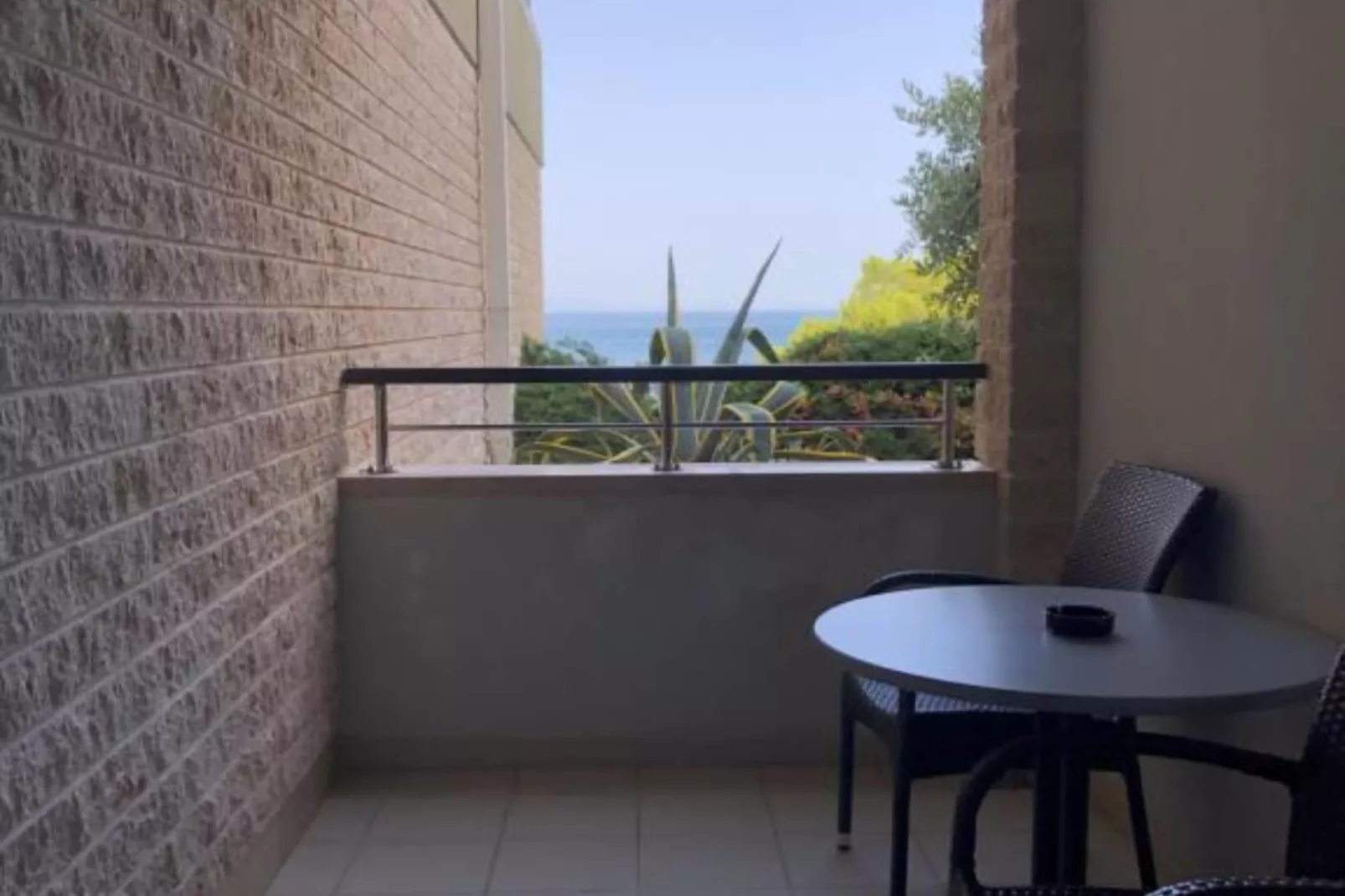 Boutique Hotel Saudade - Economy Double Room With Private Bathroom-Terrasbalkon