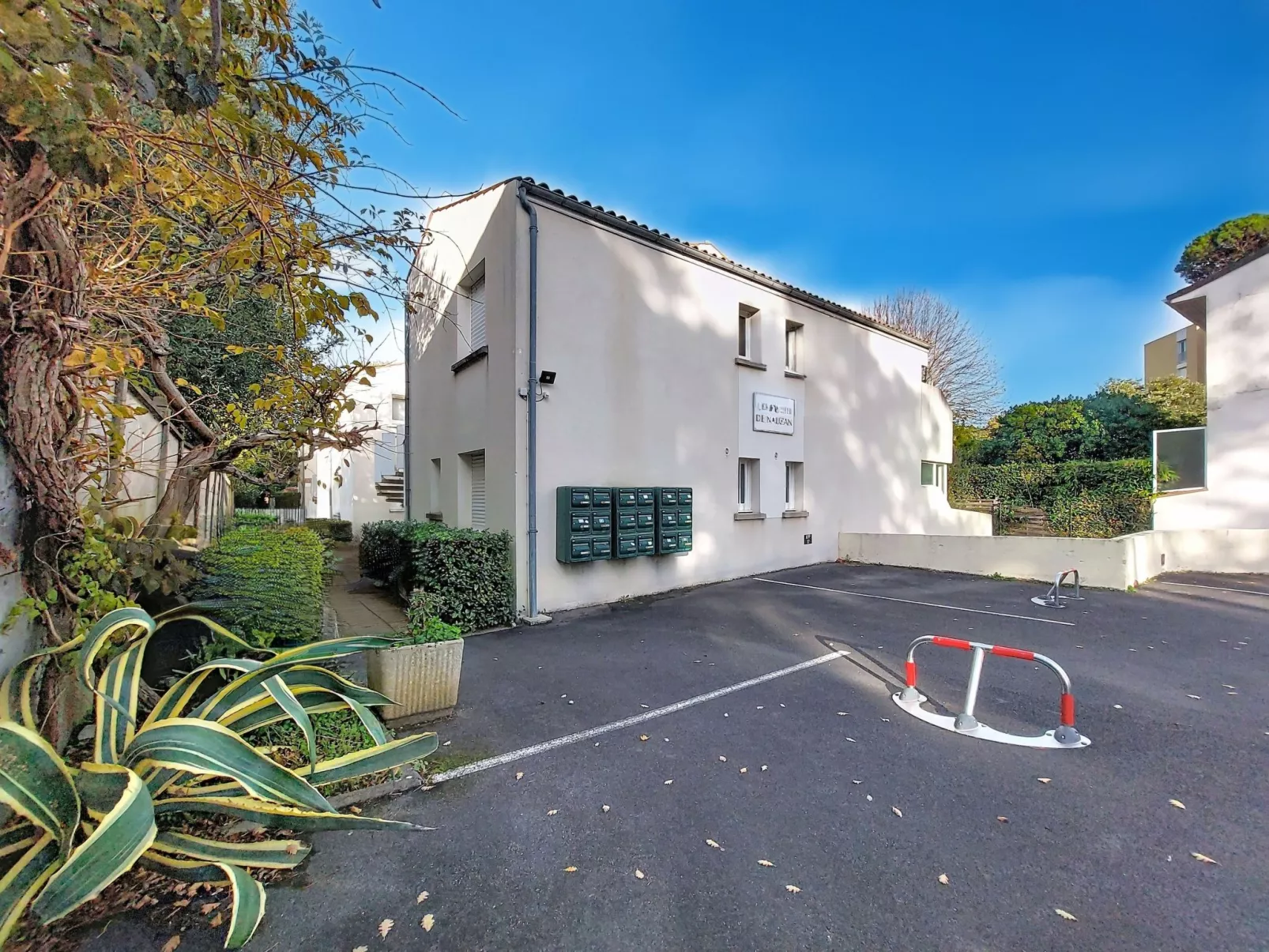 Les Hauts de Nauzan-Buiten