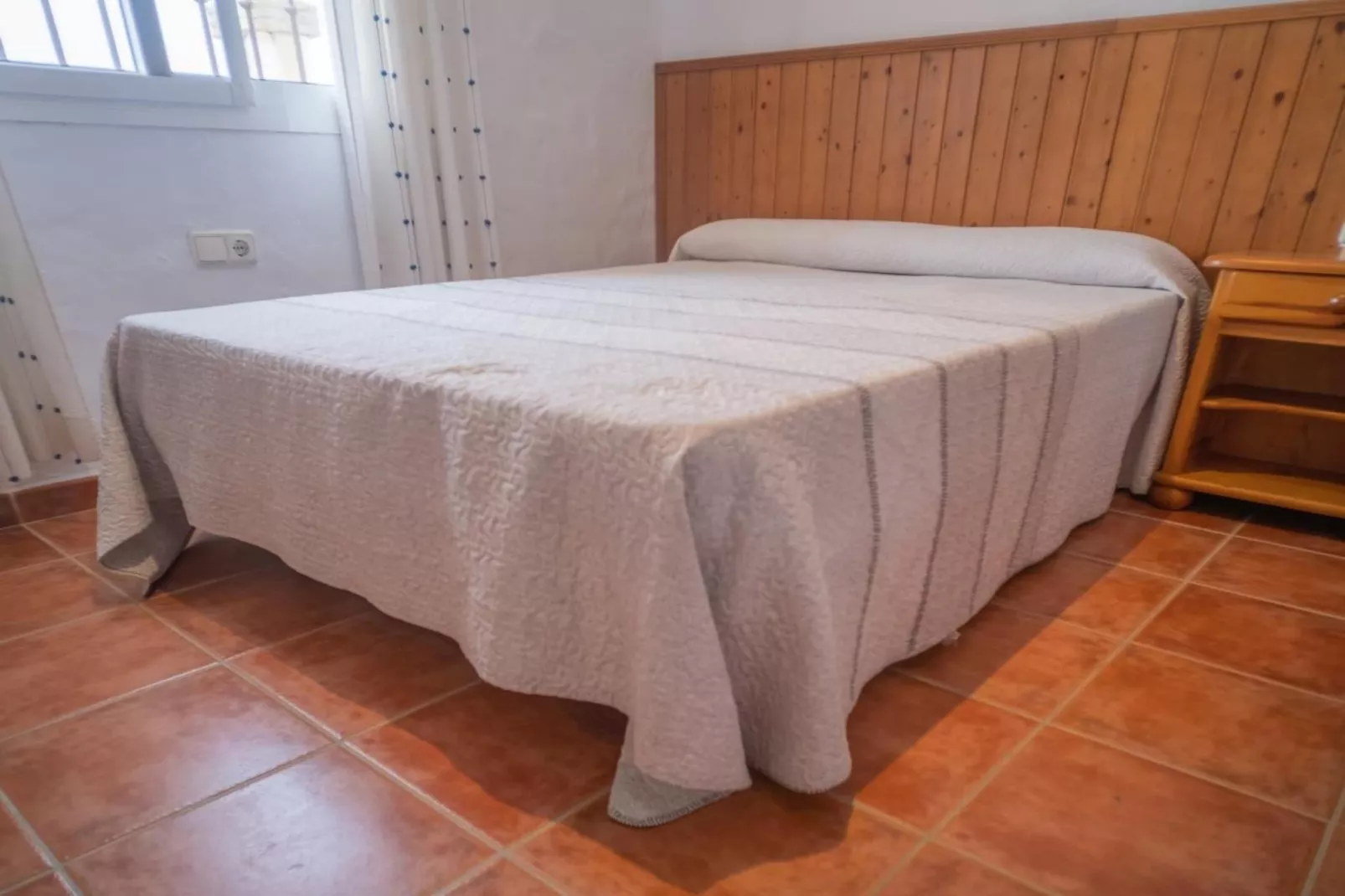 1282-+34630212745-Slaapkamer