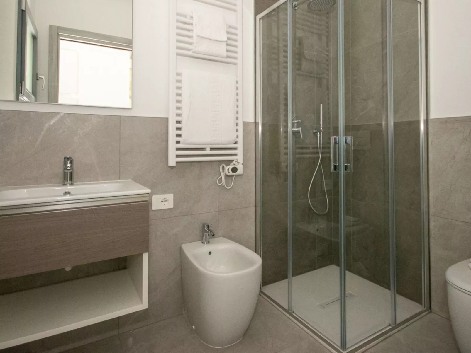 One Life Suites-Binnen