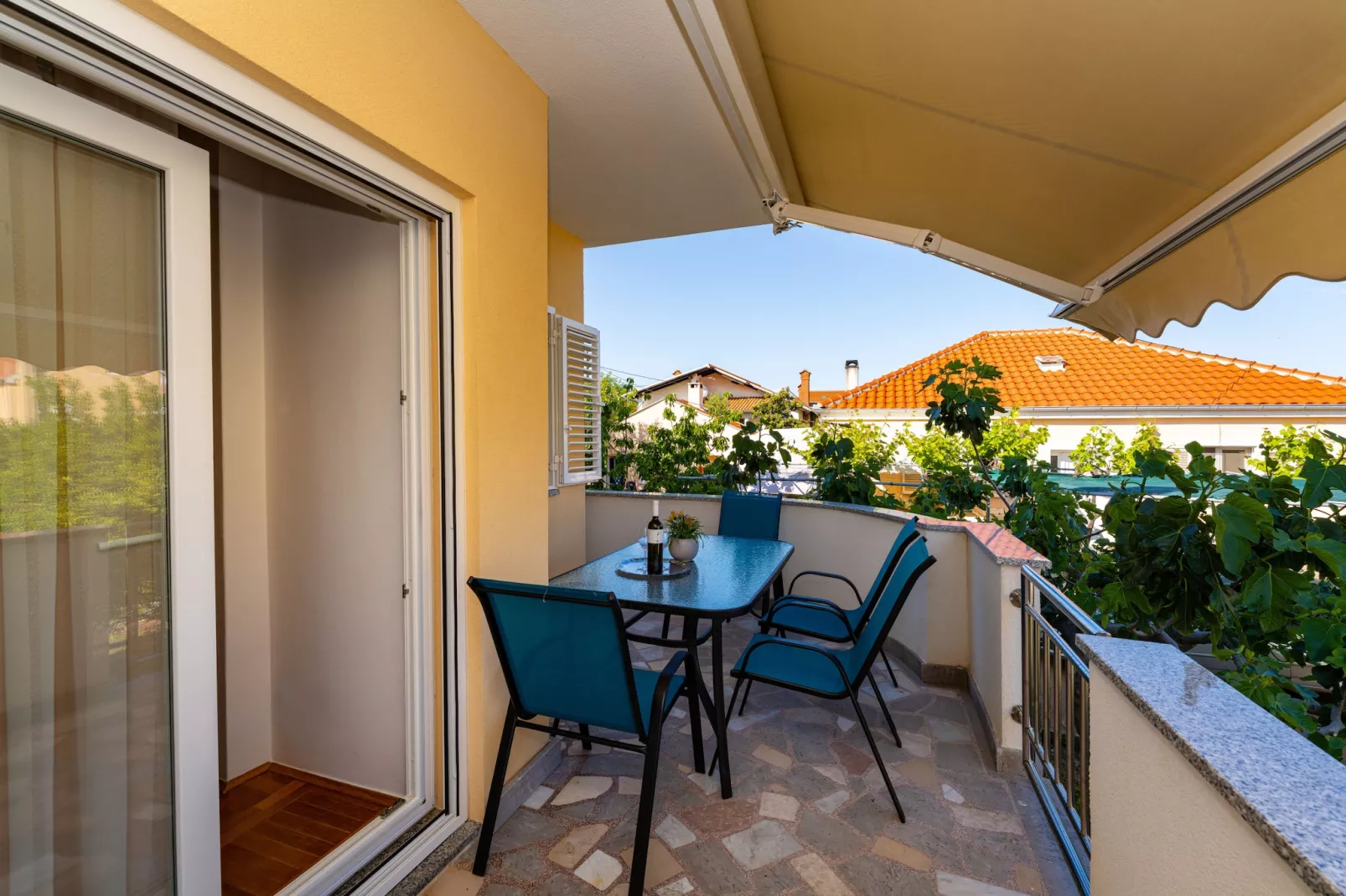 Beach house Privlaka-Terrasbalkon